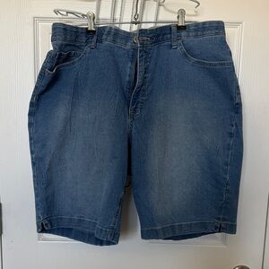 Faded Glory Women’s Classic Blue Jean Shorts